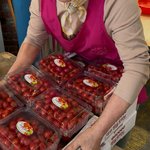 [댓글부탁해] 경동시장에서 과일 쳐다보고 안사면 죄인이랍니다