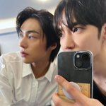 <b>사계</b>랑 태양이랑 붙어있는거 왤케 좋지