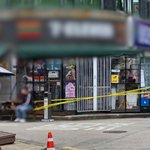 시흥시 편의점서 흉기 휘두른 남성‥인근 탁구장서도 흉기 휘두르고 <b>도주</b>