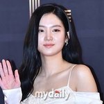 '송민호 열애설' 박주현, <b>SNL</b> 나간다 [공식]