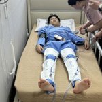 [어케생각해] 조이 크러쉬, 허리디스크 수술 "엄마·아빠 눈물...