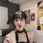 [댓글부탁해] 이유비, 김고은과 다시 뭉치나?…‘<b>유미</b>의 세포들3’...