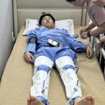 조이 크러쉬, 허리디스크 수술 후 누워있는 모습 공개... "다리에...