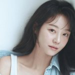 [단독] 이시원 "<b>지난달</b> 출산, 절 닮은 딸 너무 신기해요"...