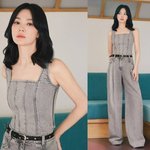 송혜교, 톤온톤 데님으로 완성한 조각 같은 <b>실루</b>엣…이게 40대 맞아?