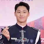 이도현, <b>전역</b>하자마자 대박 터졌다…감독 픽 '올해의 남자배우'