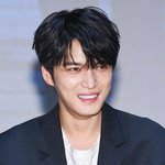 '60억 대저택' 선물 후폭풍 "주위 연예인들 <b>압박</b>" ('용타로')