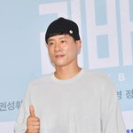 <b>우지원</b>, 이혼 발표 1년 만에 새출발 경사‥박성웅 “친구로서 응...