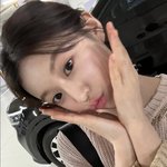 [댓글부탁해] "생일 축하해" 고윤정, 4월생인데 축하 쏟아졌다...