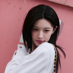 고윤정, 럭셔리백 기죽이는 외모 [스타의 오늘]