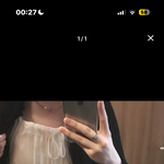 이 밑에 카키색 <b>카고</b> 바지