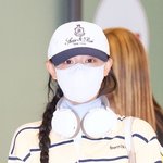 [현장포토] "설렘지수 100%"...김지원, 심쿵 아이<b>컨택</b>