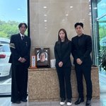 빽가 모친 영정사진 앞 슬픔..“한 달 전 <b>병실</b>에서 함께였는데”