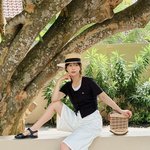 “안녕 발리”…기은세, 휴양지 <b>미소</b>→초여름 청량감 담았다