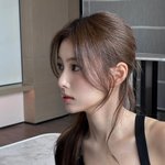 강혜원같은 얼굴 <b>추구</b>하려면 무슨 느낌내야돼?