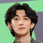 ‘한지민 연인’ 소속 밴드, 콘서트 <b>MD</b> 수익금 전액 기부했다