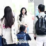 [현장포토] "시선이 멈춘다"…김지원, 공항의 여왕