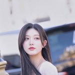 인기 걸그룹 아이브 멤버 가을 <b>잠실</b> 마운드 오른다