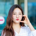 [사진]레드벨벳 크러쉬신효섭박수영조이,'볼하트하며 상큼하게 <b>츄</b>'