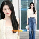 한소희 하얗다 못해 투명하네, 속 다 비치는 시스루 입고 <b>백옥</b> 여신美