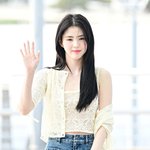 [한강로 컷] 한소희, 머리부터 발끝까지 러블리 자태