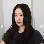 김사랑, 컬러렌즈로 인형 미모 <b>UP</b>..역대급 동안