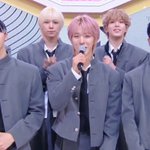 두 번째 <b>단추</b> 뜯고 음방 나온 남돌 실존