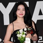 <b>예리</b>, 자기관리서 12년 아이돌 짬 보이네…"꾸준히 건강하자"