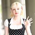 [현장포토] "<b>순정</b>만화 찢었어"…우기, 금발의 인형