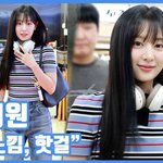 <b>이</b> 느낌, 핫걸"...김지원, 하이틴 <b>감성</b>