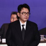 경찰, 하이브 방시혁 의장 압수<b>수색</b> 영장 신청…‘사기적 부정거래’...