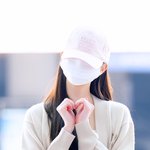 [현장포토] "하트는, 잊지않아"...장원영, <b>요정</b>의 애교