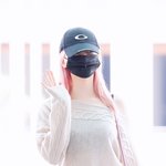 [현장포토] "눈만 봐도, <b>리즈</b>"...<b>리즈</b>, 취향저격 핑크