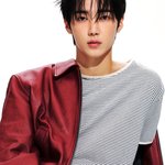 '<b>FNC</b> 신인 밴드' AxMxP, 데뷔 전부터 화보·페스티벌 접수⋯메가...