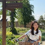 "동화 속 그림 같은 사람 나야 나"…영국서 <b>청춘</b> 영화 뚝딱