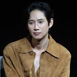 박성훈, 여유로운 근황...美서 '오겜' <b>홍보</b>하고 있었네 [해시태그]