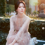 한소희, ‘대체불가 미모’로 <b>로마</b> 사로잡았다..여신 강림