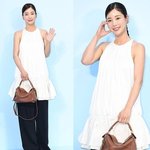 기은세, 꾸밈 없이 완성된 단아함…화이트 튜닉으로 우아함 폭발