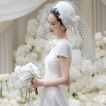 아이린, 신부 대기실서도 맞춤 드레스.."깊은 <b>우아</b>함 담겨"