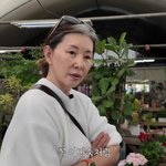 이미숙, 알 수 없는 여자…빨래 널 때도 선글라스 "누가 나 알아볼까...