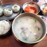 도서관 사서가 먹은 5월의 <b>점심밥</b>