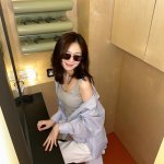 햇살 닮은 미소”…백진희, 캐주얼 <b>무드</b>→초여름 여운