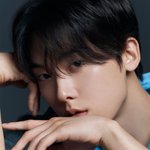 데뷔했을 때 17살이던 막내가 벌써 26살