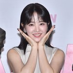 [어케생각해] 박보영 무슨 일? 해외 팬미팅 잠정 연기 “내부 사정”...