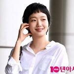 김고은, 미모가 <b>반칙</b>이야!...예쁘다는 말로는 부족해![TEN포토+]