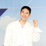 [포토]이제훈, 투표하시고 ‘<b>소주</b>전쟁’