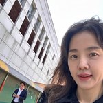 정준호이하정, 검은색 슈트와 함께 투표 인증 "줄이 길어서
