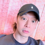 ‘맑눈광 인증?’ 박유천, 듬성듬성 수염에 희번덕 눈빛 [<b>SNS</b>]