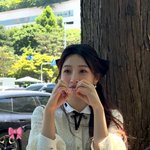 크러쉬 여자친구 조이 <b>동물</b>출근길 사진