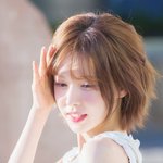 웬디, ‘햇살 눈부셔’ (웬디의 영스트리트 출근길) [<b>HD</b>포토]